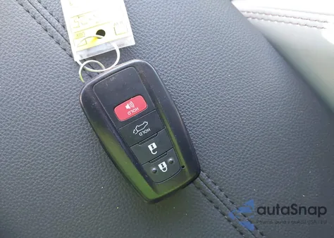 2024 Toyota Rav4 Limited z USA, uszkodzony, nr VIN 2T3Y1RFV6RC272795